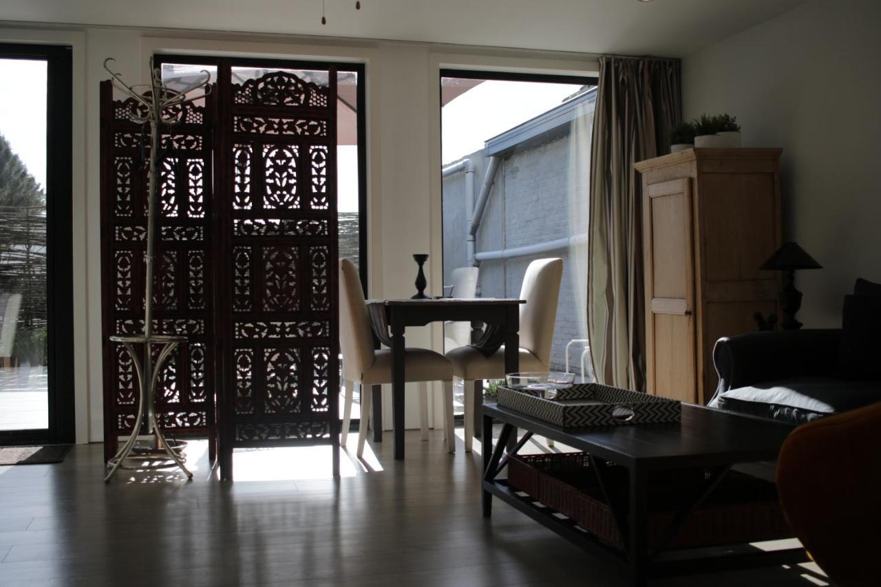 The Suite Escape Suite Wood Sint-Lievens-Houtem ภายนอก รูปภาพ