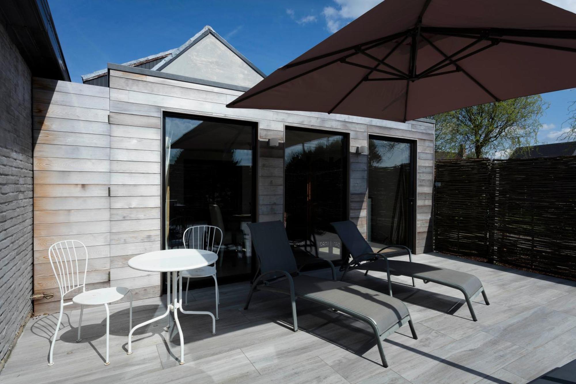 The Suite Escape Suite Wood Sint-Lievens-Houtem ภายนอก รูปภาพ